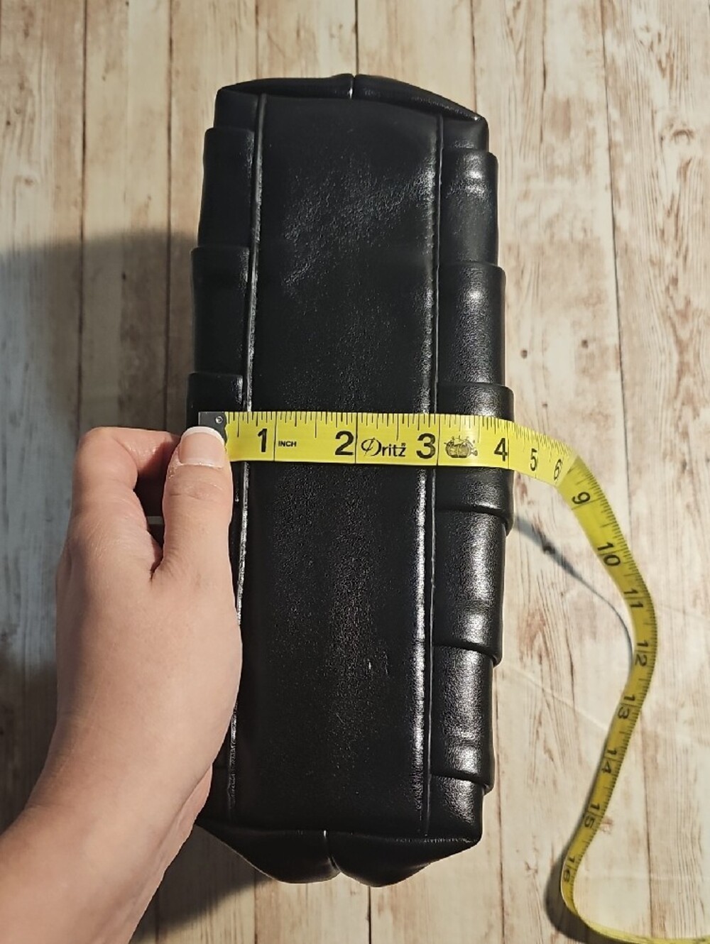 Black Ruched Chain-Handle Shoulder Bag - Picture 8 of 8